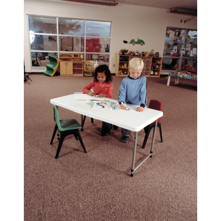 Table Pliante en Mallette 122 x 61 cm, HDPE blanc